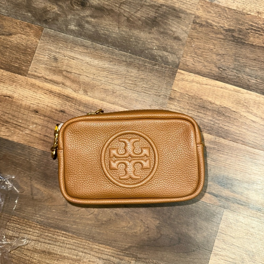 Tory Burch Perry Bombé Mini Leather Camera Crossbody Bag in Moose New